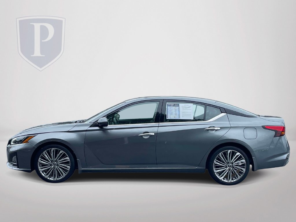 Used 2023 Nissan Altima 2.5 SL FWD image 5