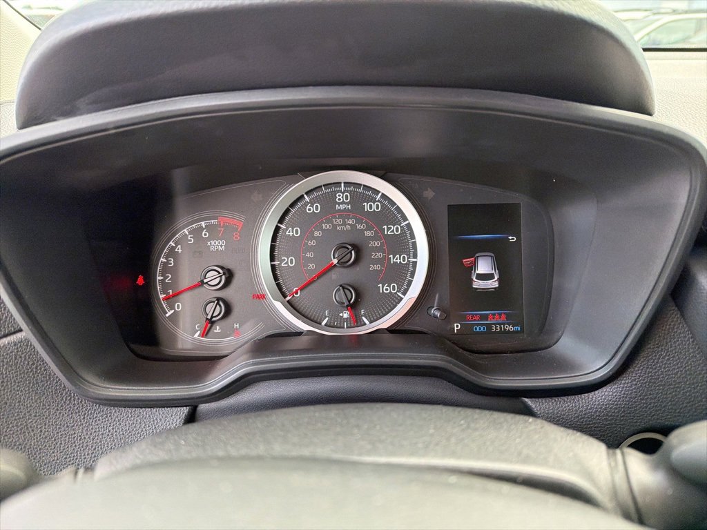 Used 2022 Toyota Corolla Cross LE image 8