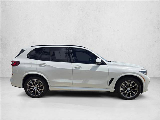 Used 2023 BMW X5 xDrive40i w/ M Sport Package image 4