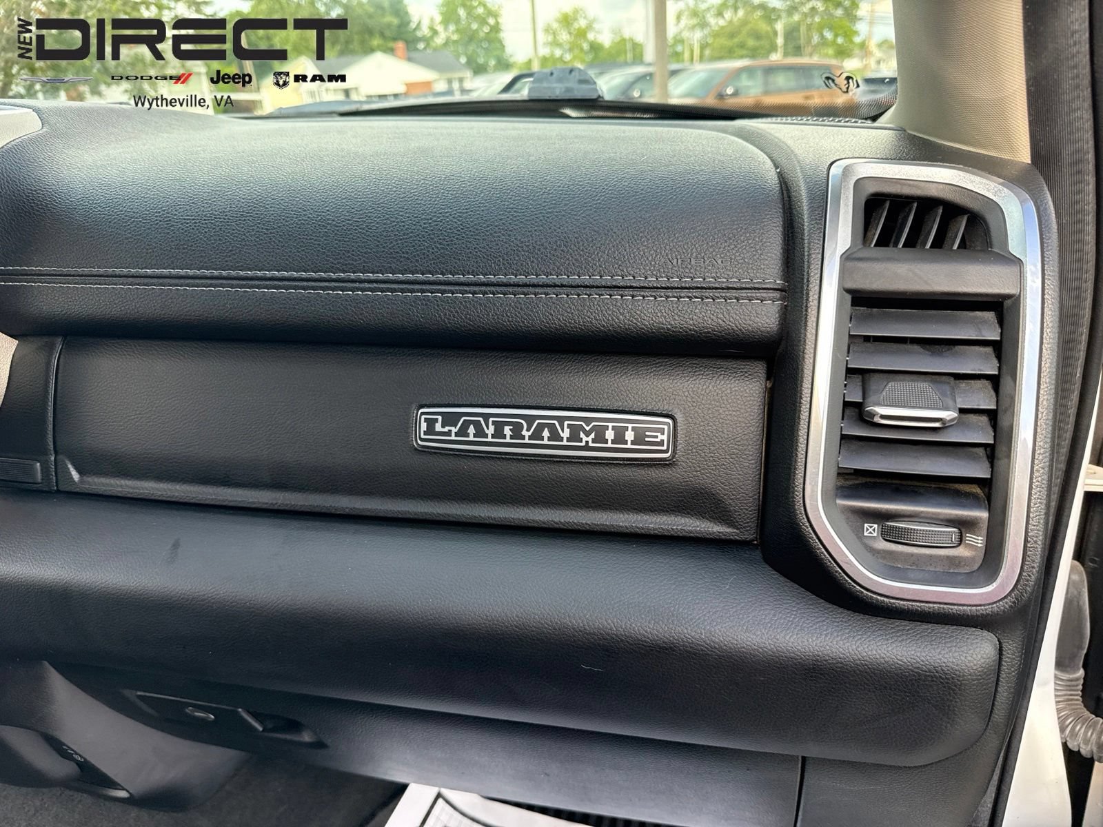 Used 2022 RAM 1500 Laramie AWD/4WD image 25