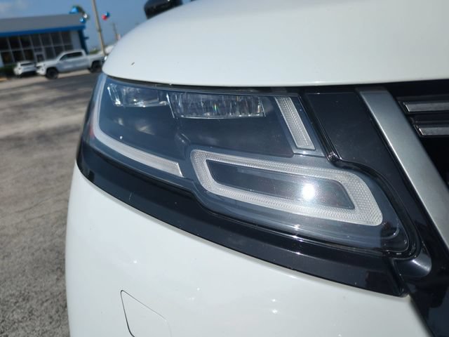 Used 2020 Land Rover Range Rover Velar R-Dynamic S AWD/4WD image 10