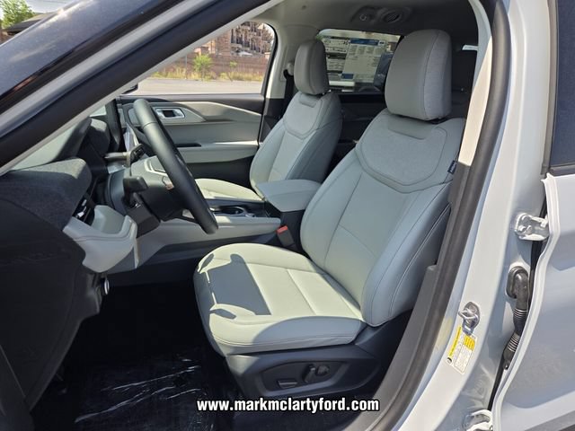 New 2026 Ford Explorer Active w/ Active Comfort Package RWD image 7