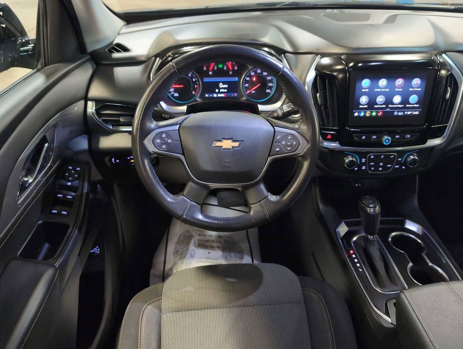 Used 2020 Chevrolet Traverse LT image 10