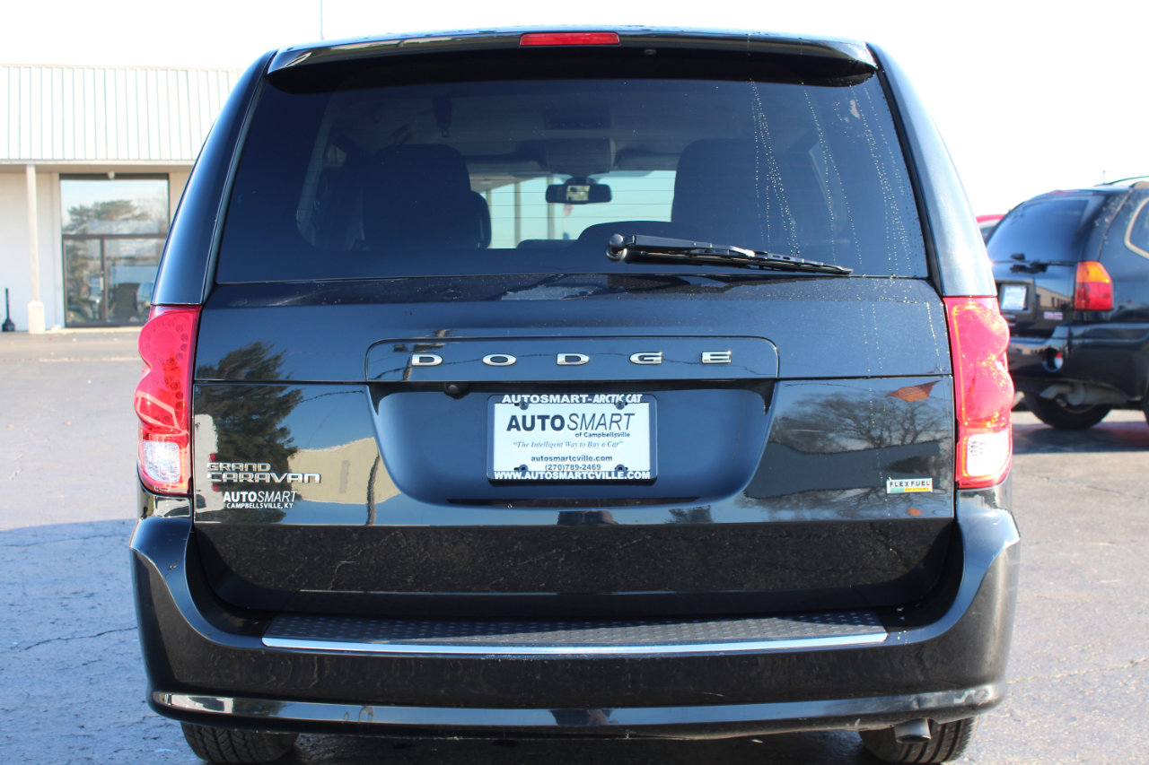 Used 2019 Dodge Grand Caravan SE image 5