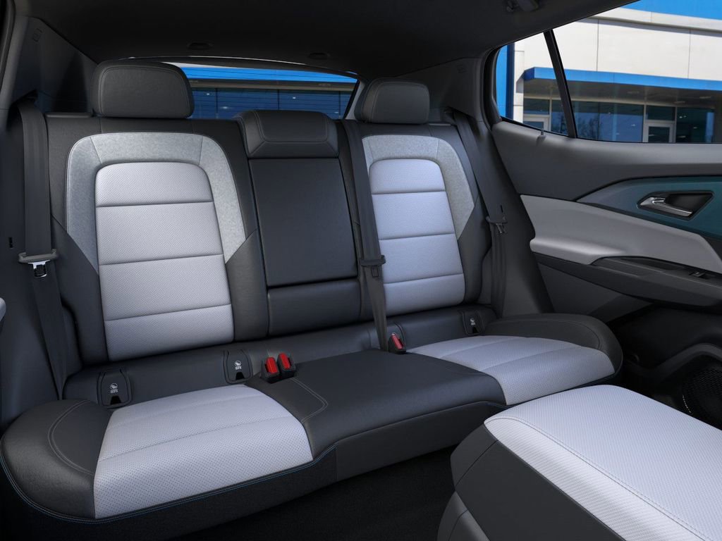 New 2026 Chevrolet Equinox EV LT image 17