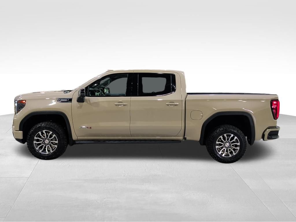 Used 2022 GMC Sierra 1500 AT4 w/ AT4 Premium Package image 4