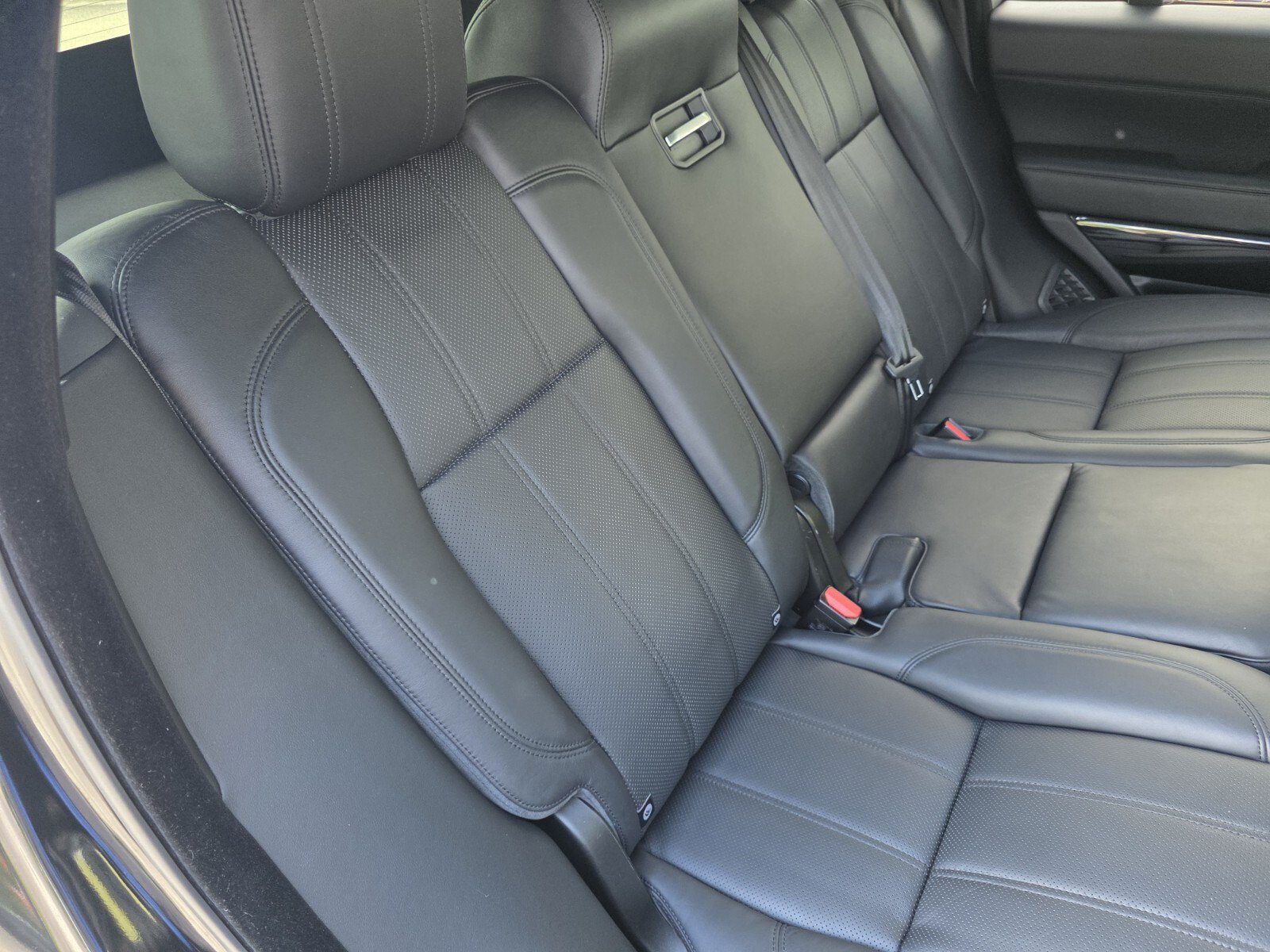Used 2017 Land Rover Range Rover Supercharged AWD/4WD image 25