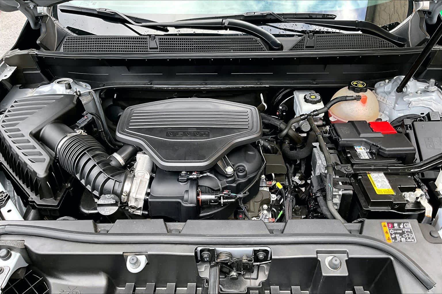 Used 2021 GMC Acadia SLT w/ LPO, Floor Liner Package FWD image 32