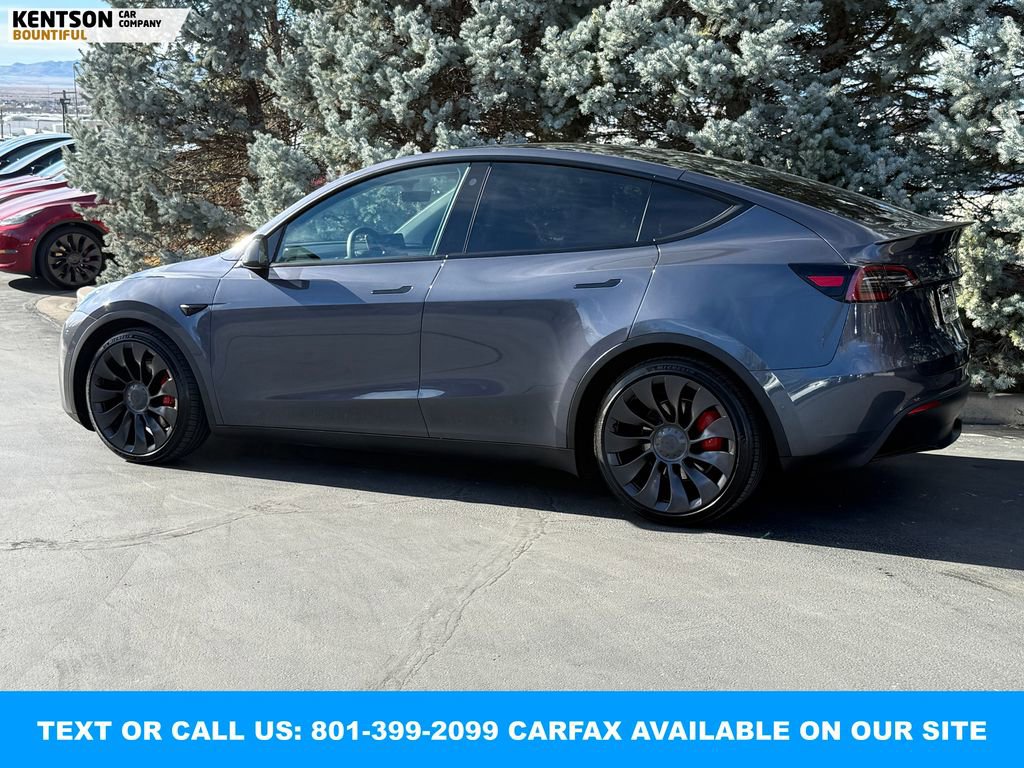 Used 2022 Tesla Model Y Performance image 5