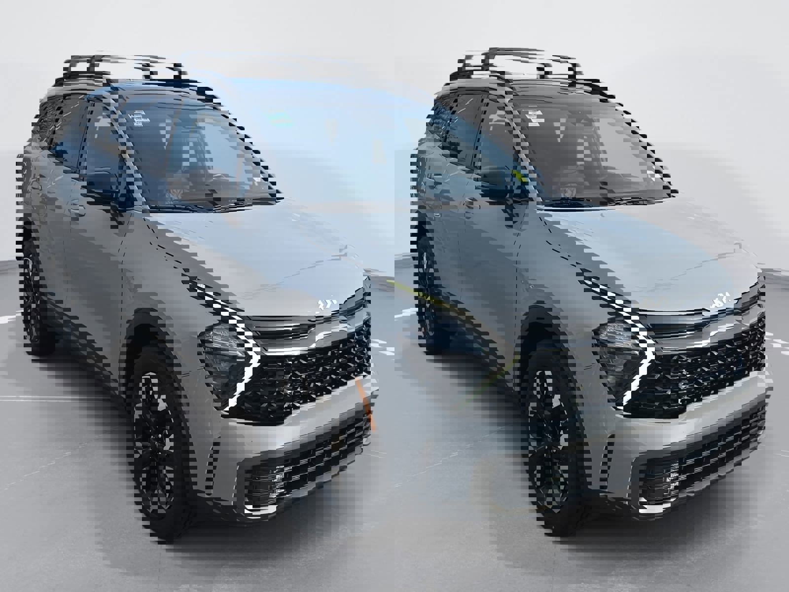 Used 2023 Kia Sportage X-Line w/ X-Line Premium Package image 3