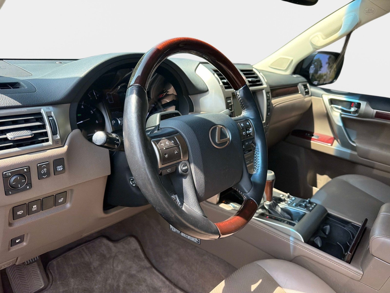 Used 2019 Lexus GX 460 Luxury AWD/4WD image 20