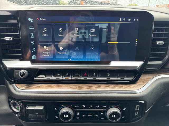 Used 2023 Chevrolet Silverado 1500 LT AWD/4WD image 19