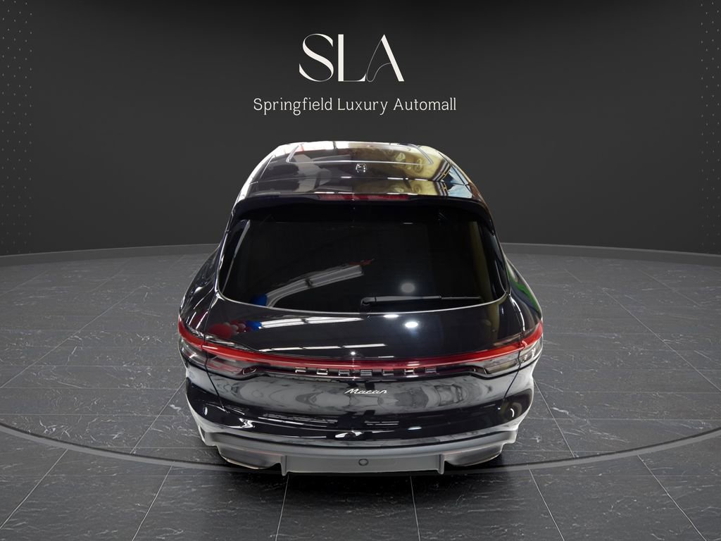 Used 2022 Porsche Macan image 7
