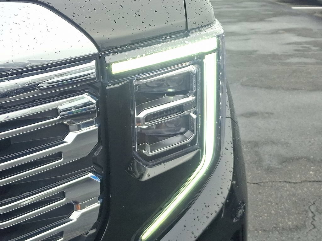 Used 2022 GMC Sierra 1500 Denali AWD/4WD image 9