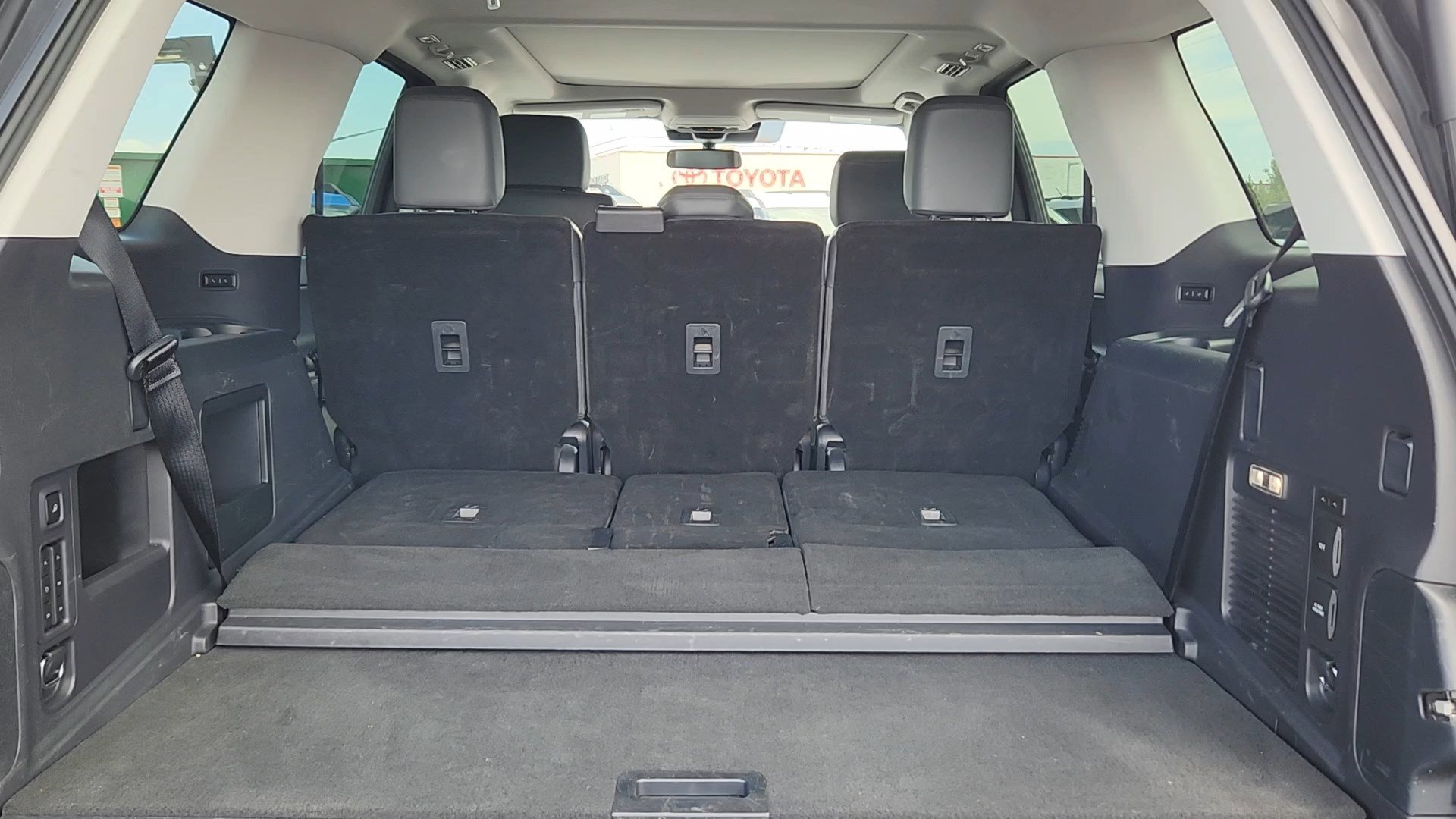Certified 2025 Ford Expedition Active AWD/4WD image 20