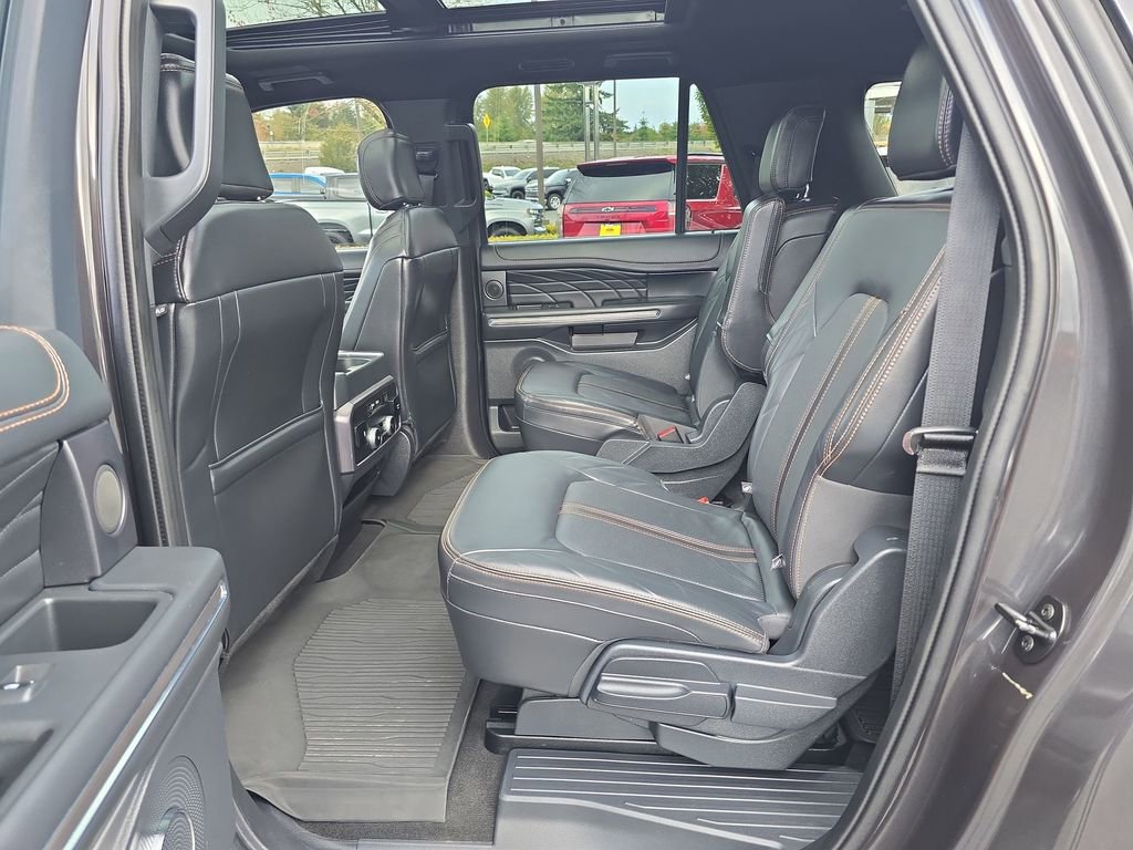 Used 2024 Ford Expedition Max Platinum image 31