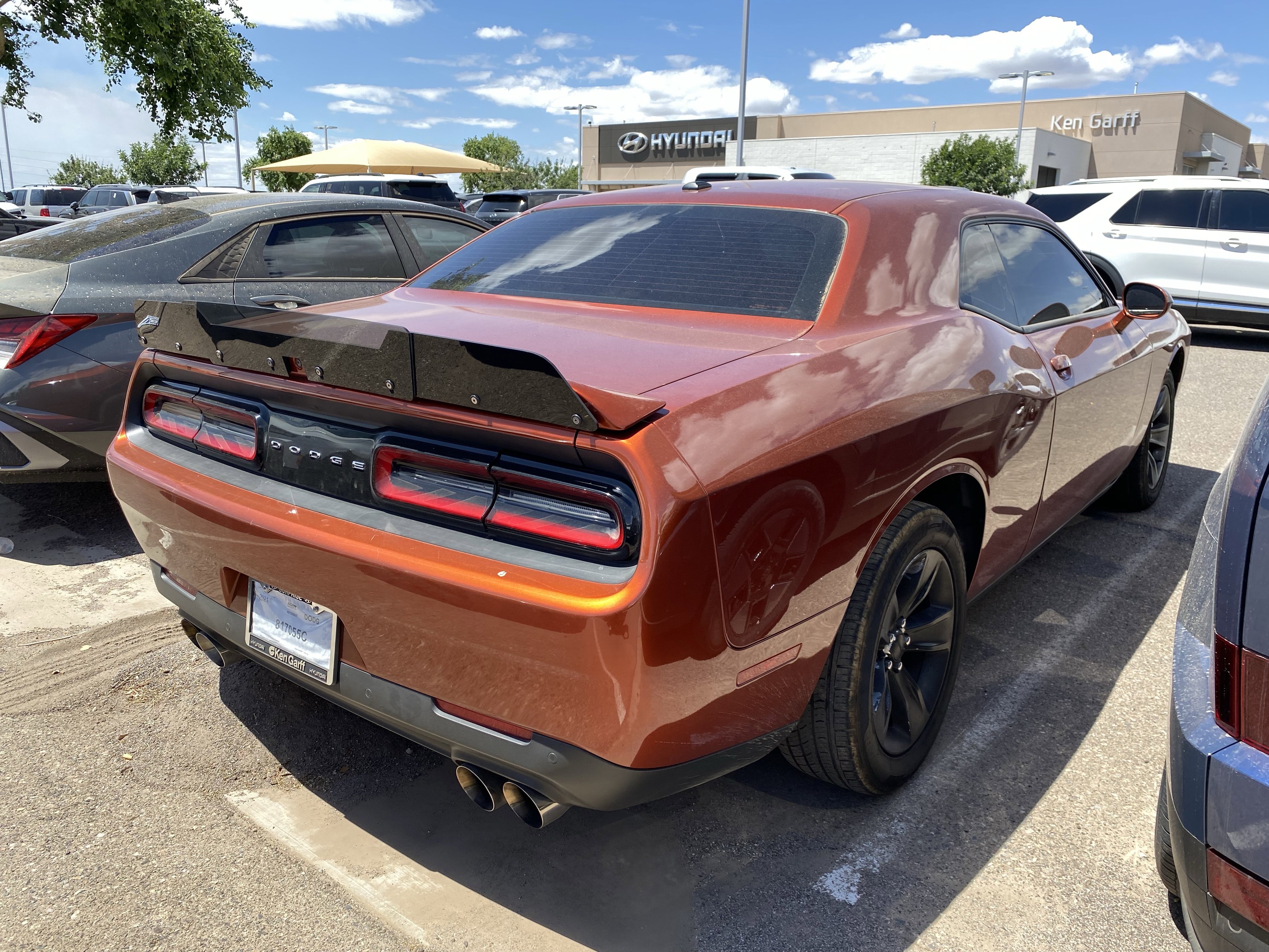 Used 2021 Dodge Challenger SXT w/ Driver Convenience Group RWD image 2