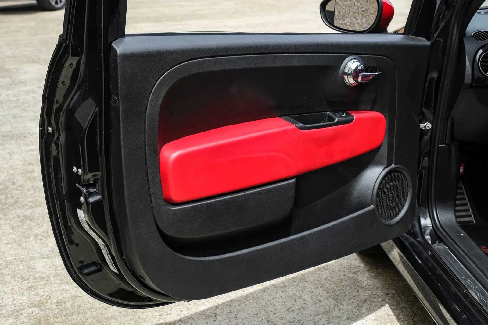 Used 2013 FIAT 500 Abarth w/ Comfort/Convenience Group FWD image 37