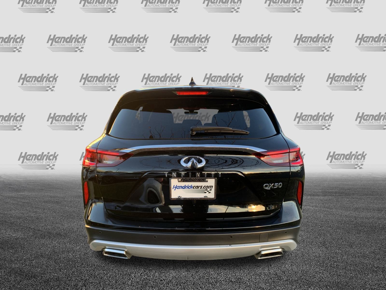Used 2023 INFINITI QX50 Pure image 9