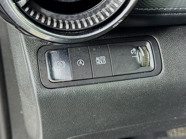 Used 2025 Chevrolet Equinox LT image 10