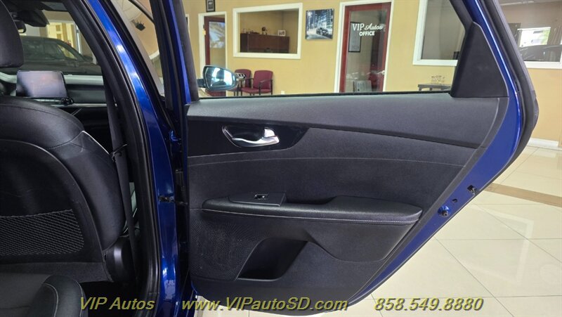 Used 2020 Kia Forte GT-Line w/ GT-Line Premium Package FWD image 14