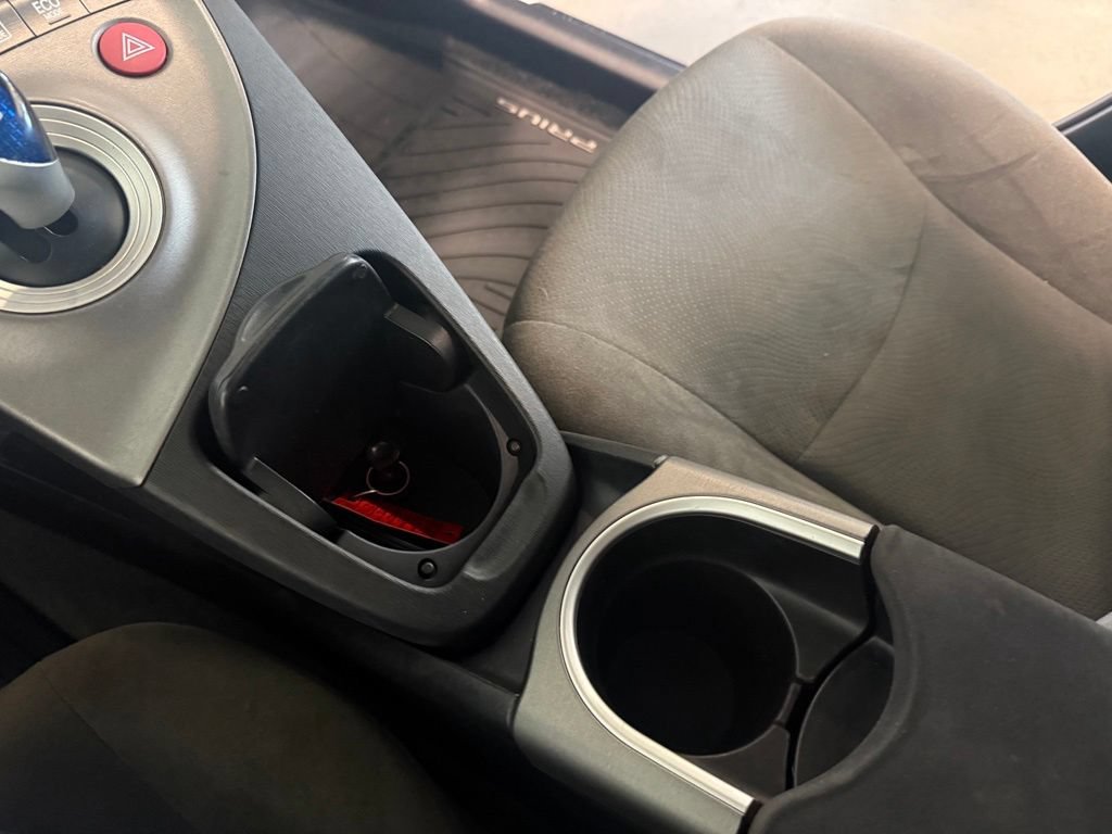 Used 2014 Toyota Prius Two FWD image 12