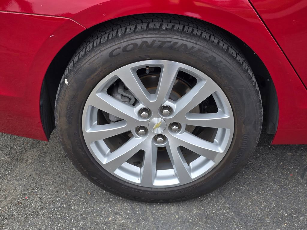 Used 2013 Chevrolet Malibu LTZ FWD image 2