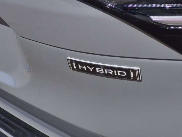 Certified 2025 Subaru Forester Limited AWD/4WD image 9