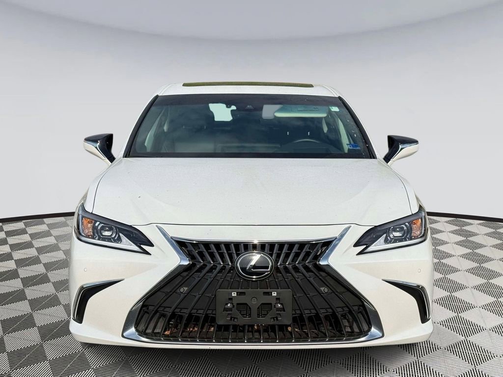 Used 2025 Lexus ES 350 w/ Premium Package image 6