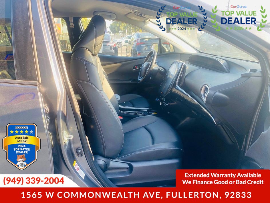 Used 2022 Toyota Prius Prime Limited image 14