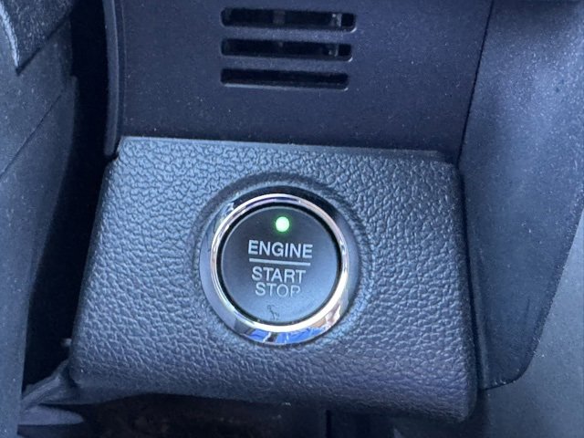 Used 2016 Ford F150 Lariat image 32