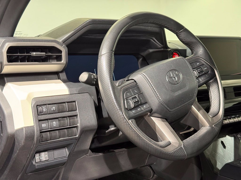 Used 2024 Toyota Tacoma TRD Off-Road AWD/4WD image 16
