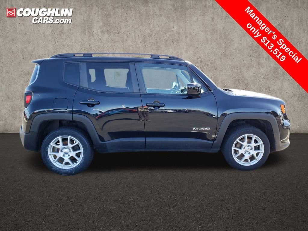 Used 2019 Jeep Renegade Latitude w/ Cold Weather Group AWD/4WD image 6