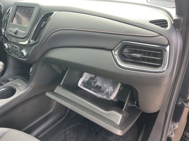 Used 2022 Chevrolet Equinox RS w/ LPO, Floor Liner Package AWD/4WD image 62