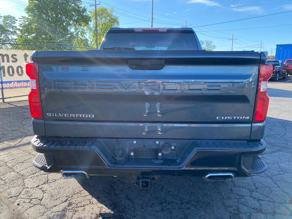 Used 2019 Chevrolet Silverado 1500 Custom Trail Boss w/ Custom Convenience Package AWD/4WD image 3