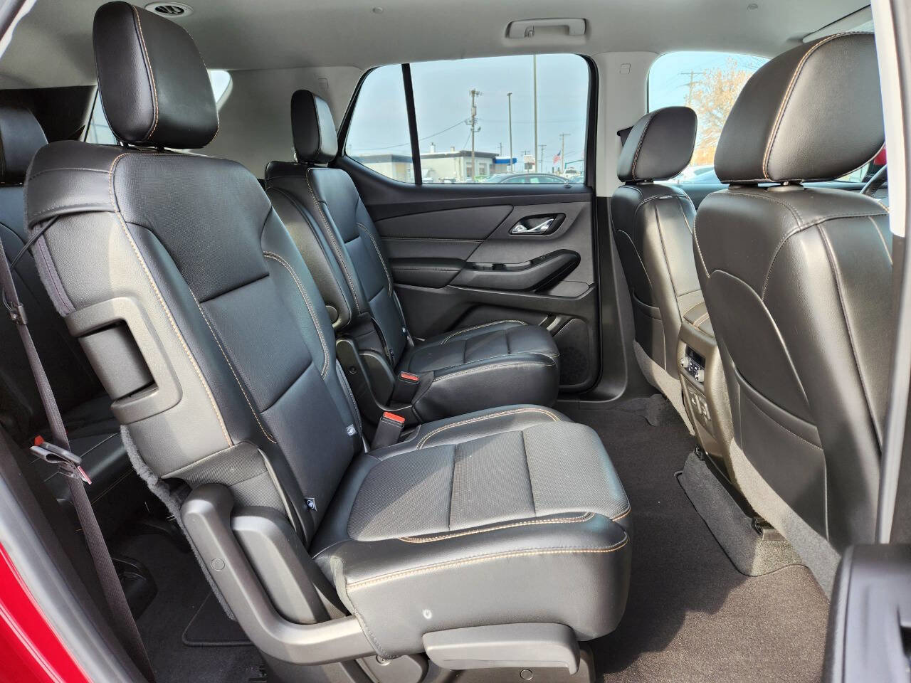 Used 2018 Chevrolet Traverse Premier image 14