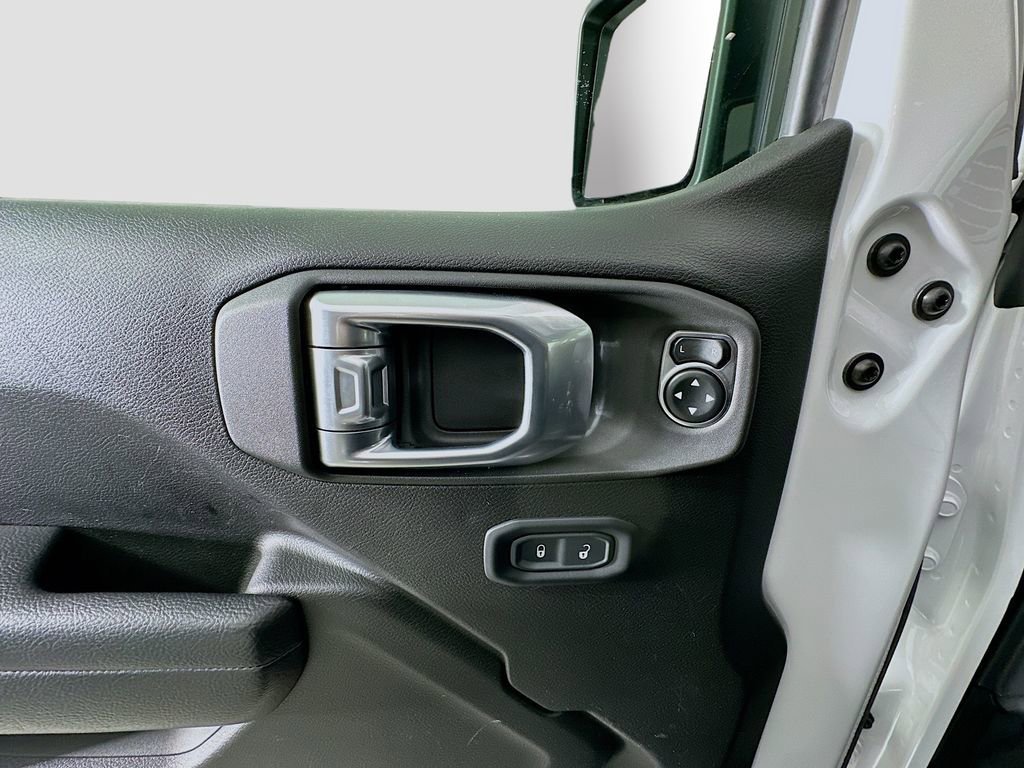 Used 2024 Jeep Gladiator Sport image 18