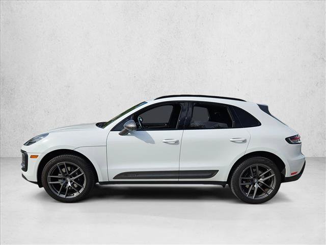 Used 2025 Porsche Macan Turbo AWD/4WD image 9