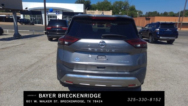 Used 2021 Nissan Rogue Platinum image 6