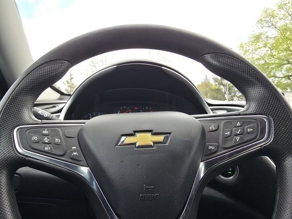 Used 2024 Chevrolet Malibu LT FWD image 22