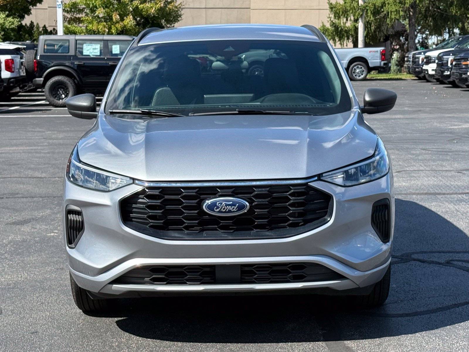 Used 2024 Ford Escape ST-Line w/ Tech Pack #1 AWD/4WD image 9