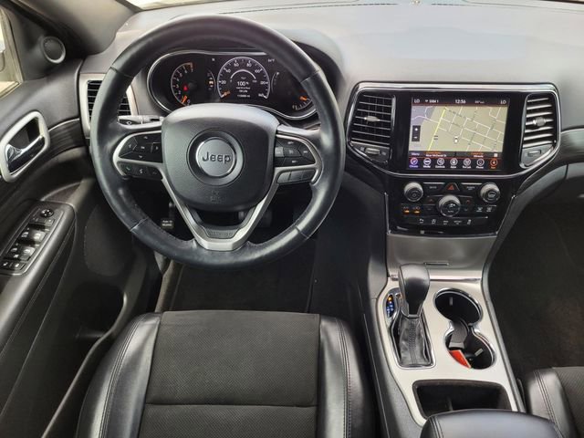 Used 2019 Jeep Grand Cherokee Altitude image 10