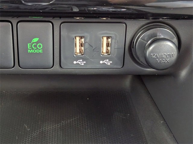 New 2025 Mitsubishi Eclipse Cross SE image 29