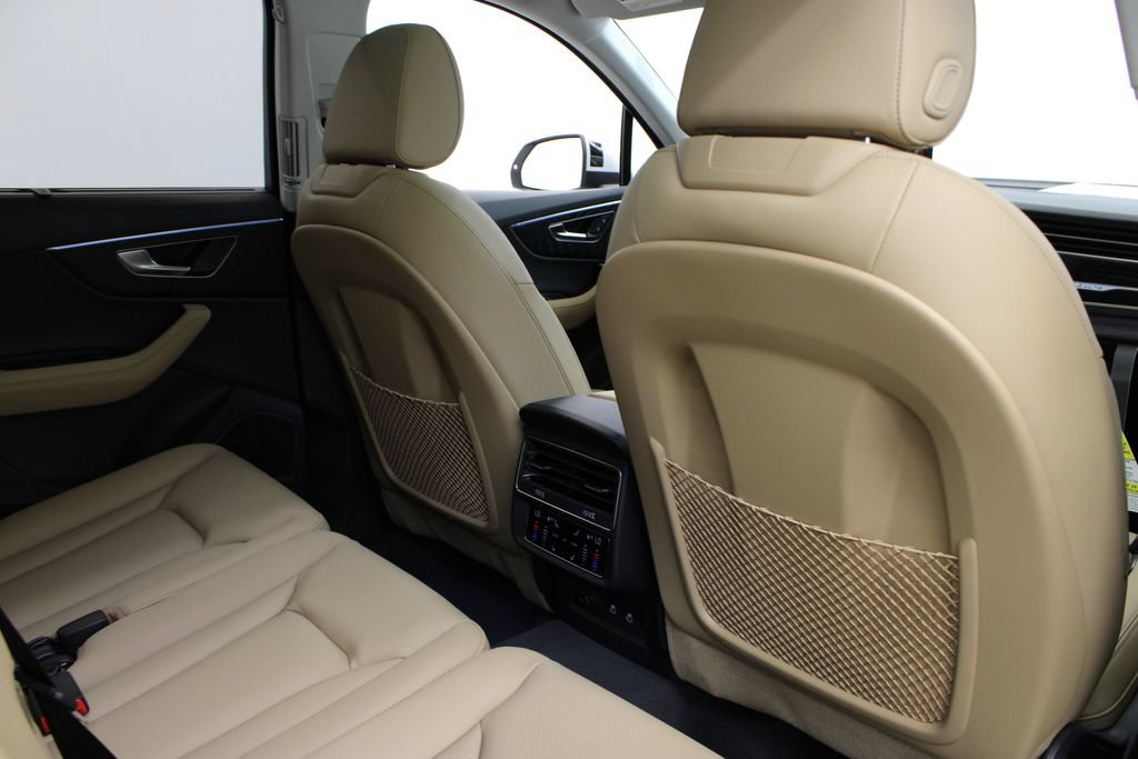 New 2026 Audi Q7 Premium Plus AWD/4WD image 22