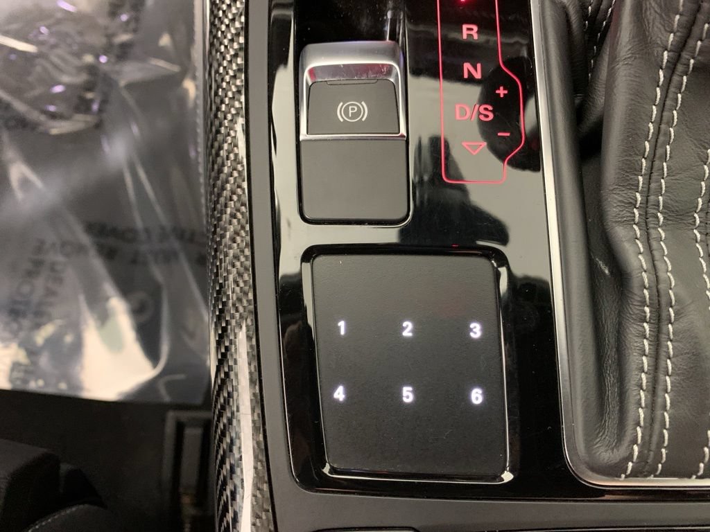Used 2018 Audi RS 7 Performance AWD/4WD image 26