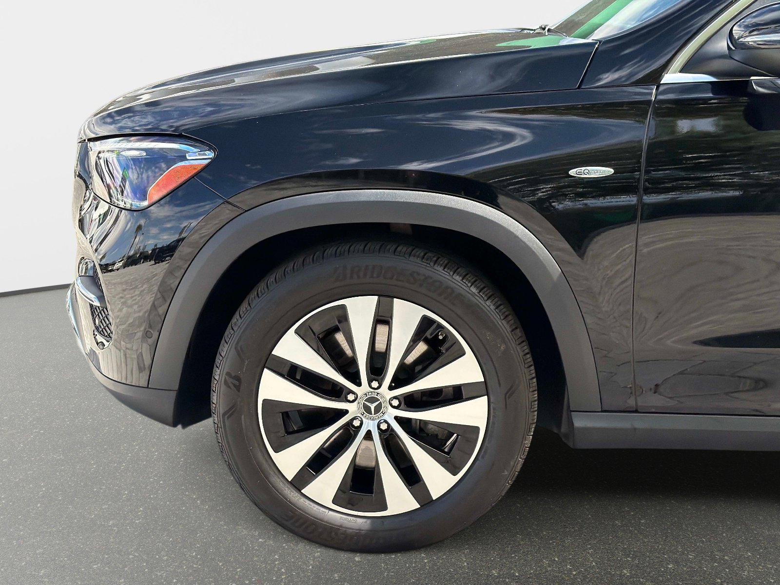 Used 2025 Mercedes-Benz GLE 450e 4MATIC image 20