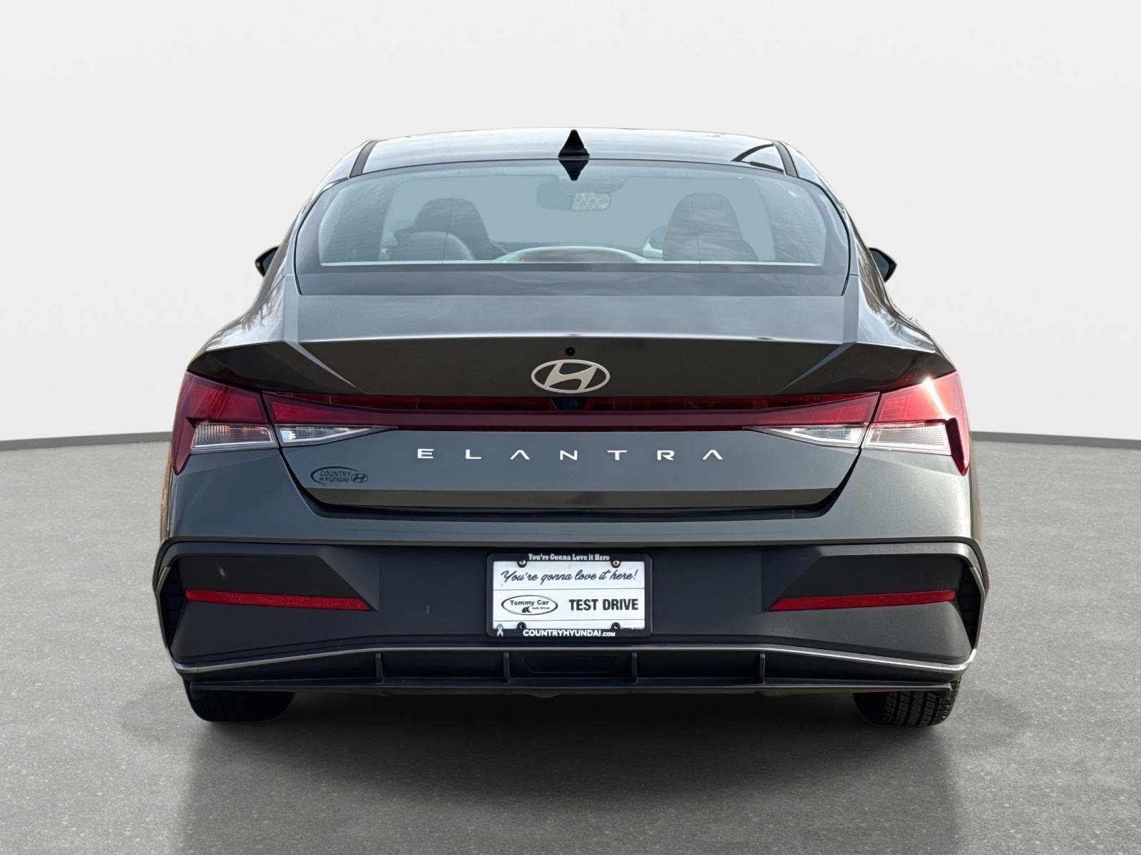 Certified 2024 Hyundai Elantra SEL image 6