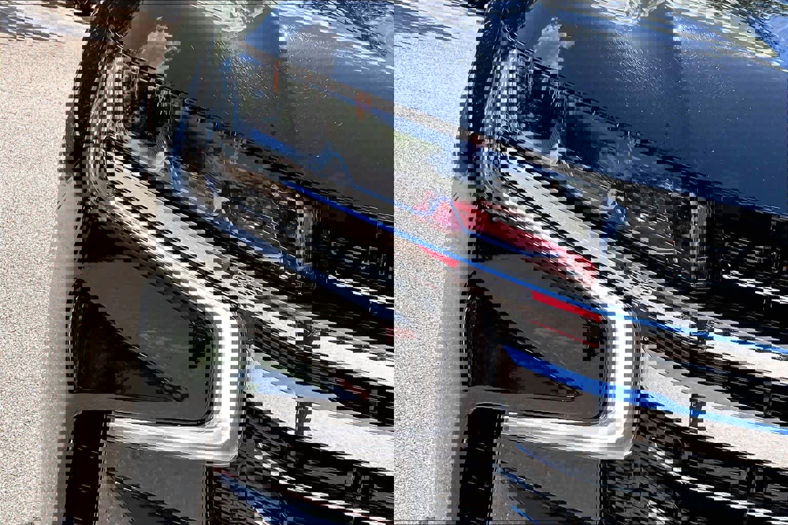 Used 2024 Chevrolet Suburban LT AWD/4WD image 28