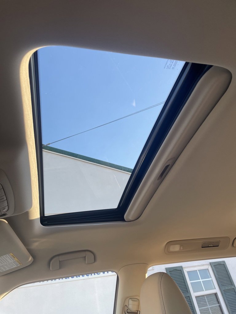 Used 2024 Nissan Armada Platinum w/ Cargo Package image 27