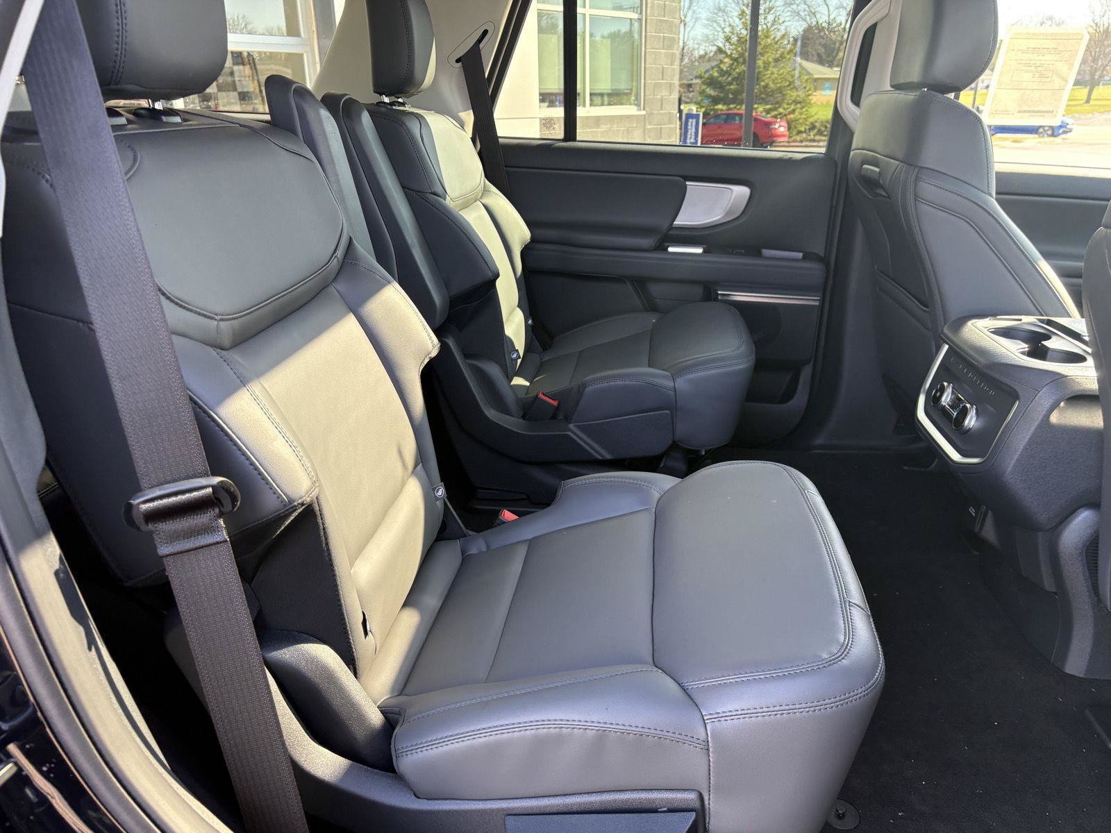 New 2026 Ford Expedition Active AWD/4WD image 22